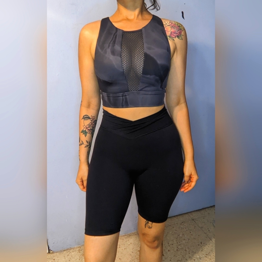 Buffbunny Impact sports bra in Gray Quartz